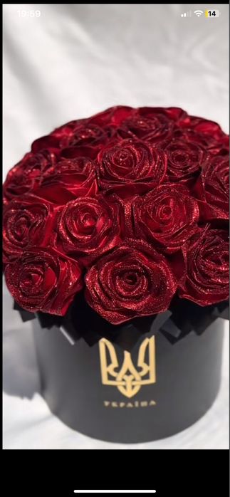 Букет з атласної стрічки (40 троянд)