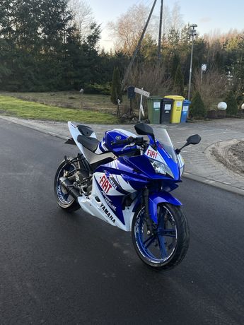 Yamaha yzf-r125