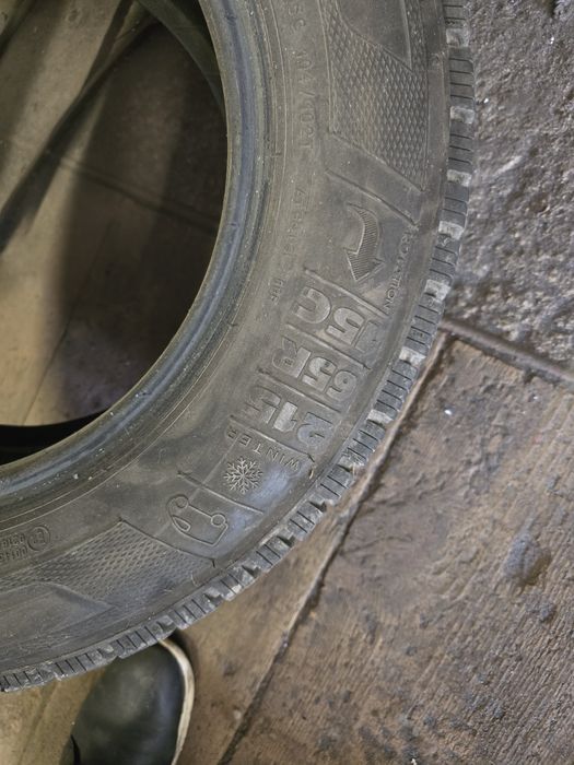 Opona zimowa Kleber Transalp R 15 C, 215x65