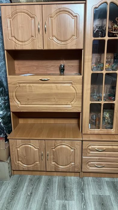 Продам стінку в гарному стані!