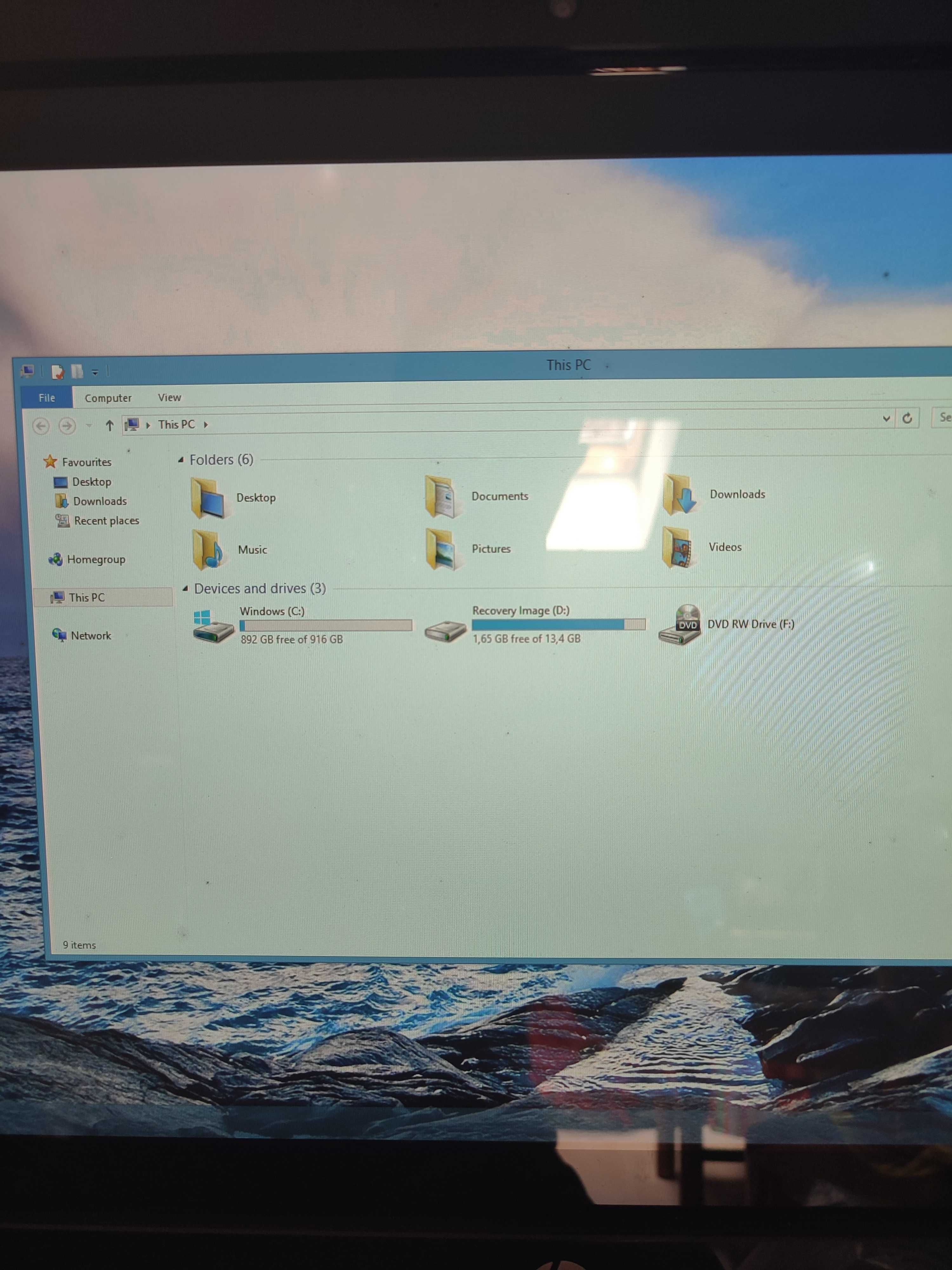 Computador HP Pavilion 22 All-in-one usado c\defeitos