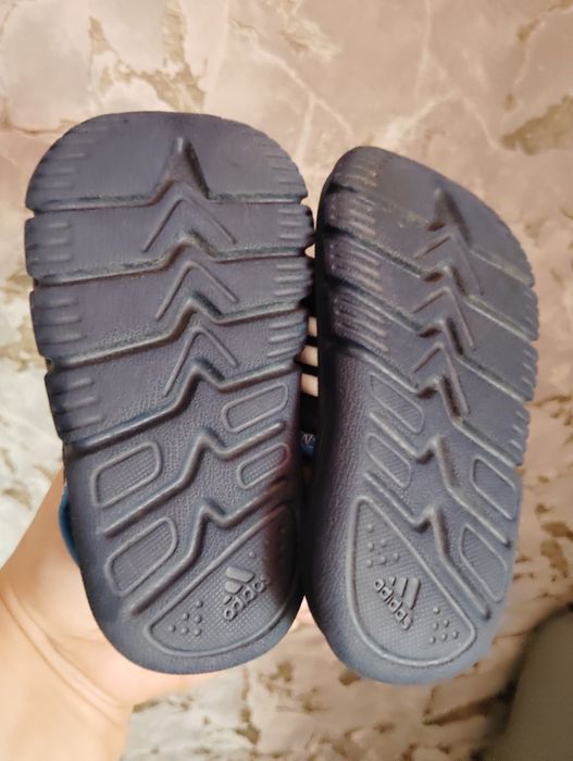 Босоніжки для малечі