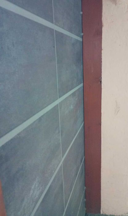 Drzwi garażowe drewniane, ocieplone