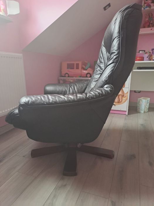 Fotel skórzany z podnuszkiem