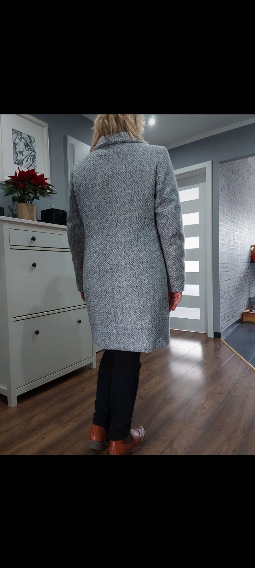 Nowy płaszcz na jesień i zimę Loudress rozmiar 46