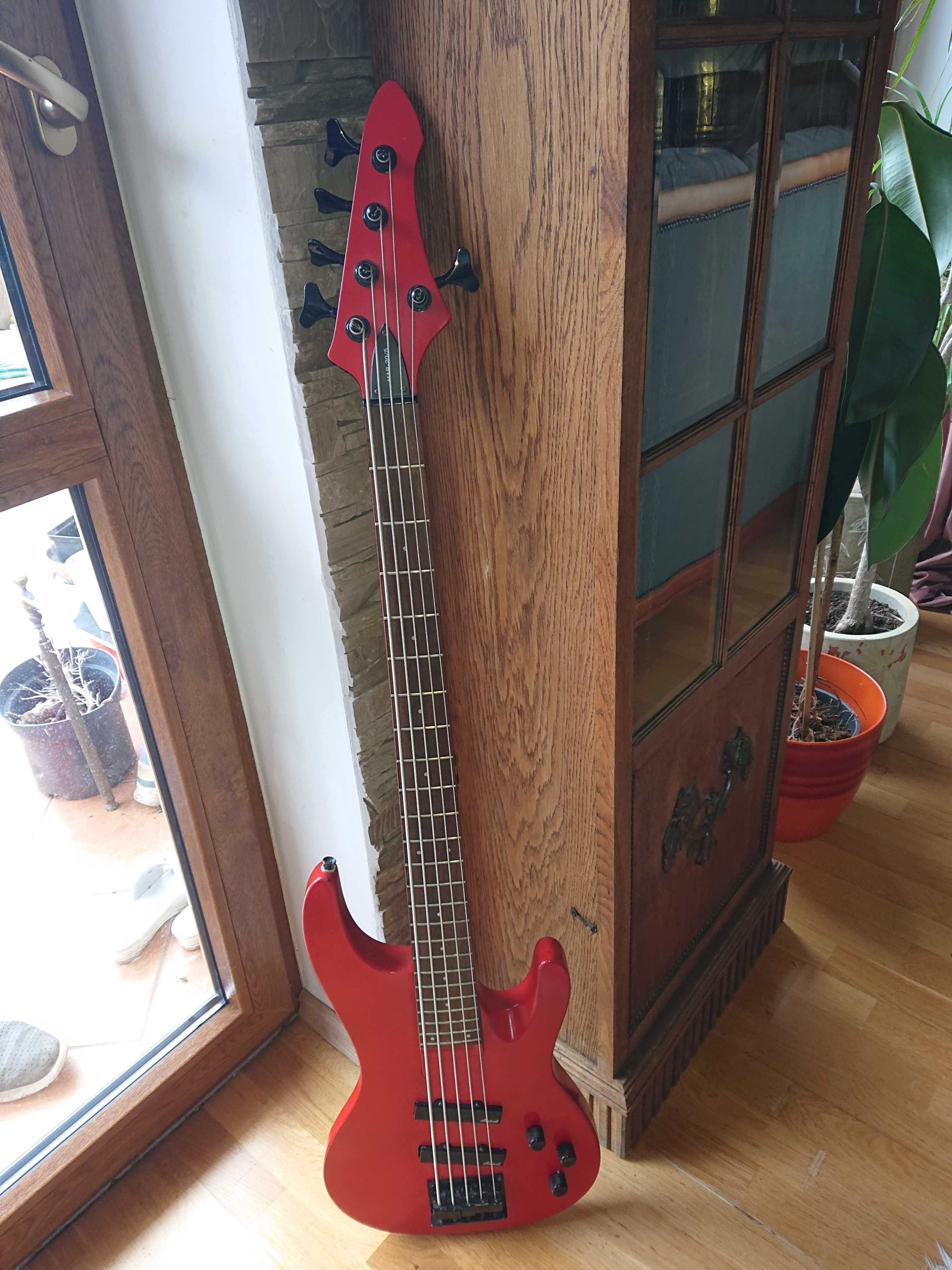 Gitara basowa 5 strunowa Aria pro II mab 20/5
