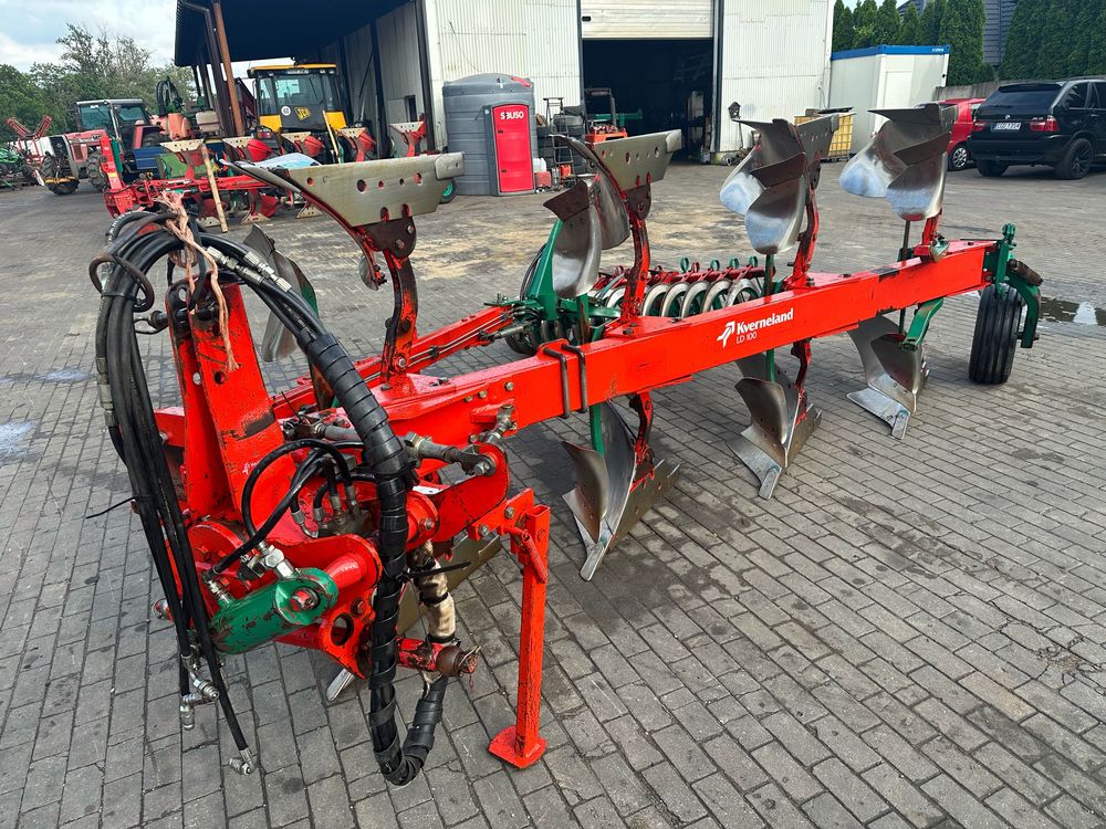 Pług 4 skibowy obrotowy Kverneland LD 100 z Pacomatem