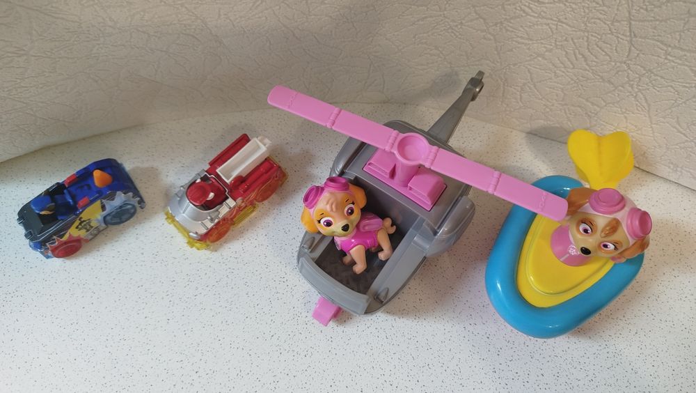 Скай на вертолёте и заводной лодке,маршал гонщик Щенячий патруль Ориги