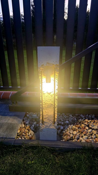 Lampy ogrodowe z betonu