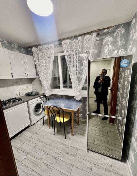 Здам 1 кімнатну Центр