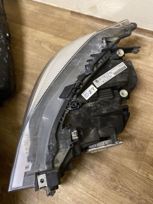 Фара права BMW F34 gt адаптив ксенон , БМВ ф34 гт фара правая xenon