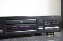 Odtwarzacz CD Kenwood DP-1050 czarny