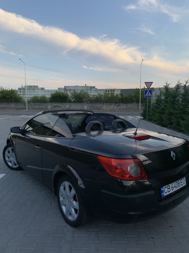 Продам Гарний кабриолет на літо