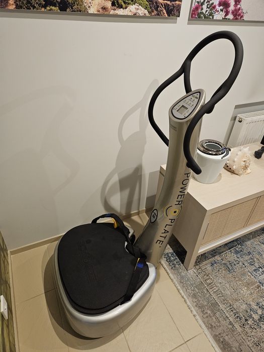 Power Plate My5 – виброплатформа для тренировок и массажа