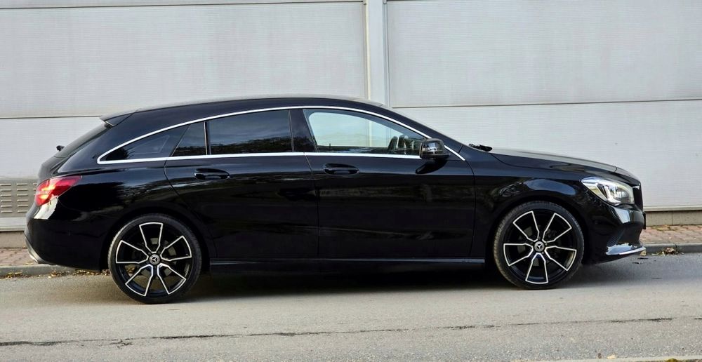 Mercedes-Benz CLA180 AMG 7G~Nawigacja~Bixenon~Półskóra~Czarny Sufit~