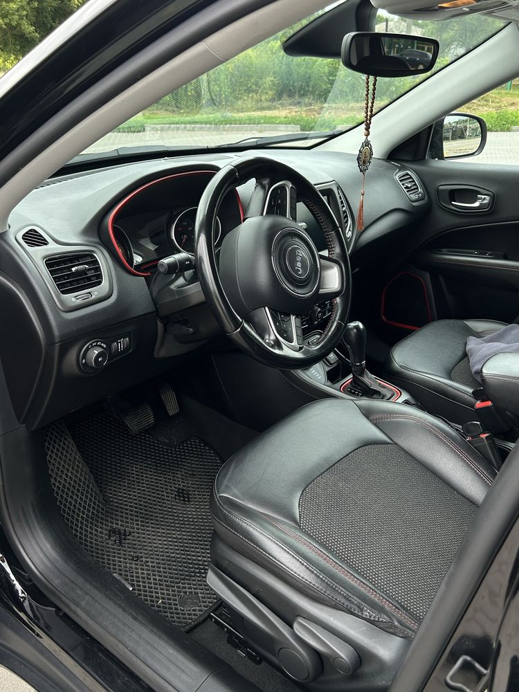 Прожам Jeep Compass 2020 в гарному стані