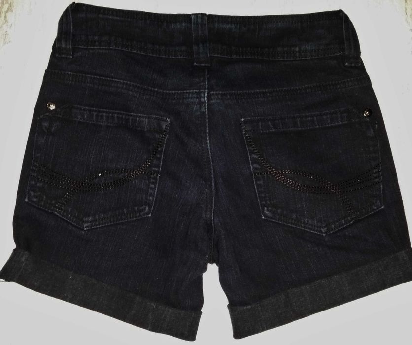czarne szorty jeansowe xs krótkie podwinięte postrzępione rockowe