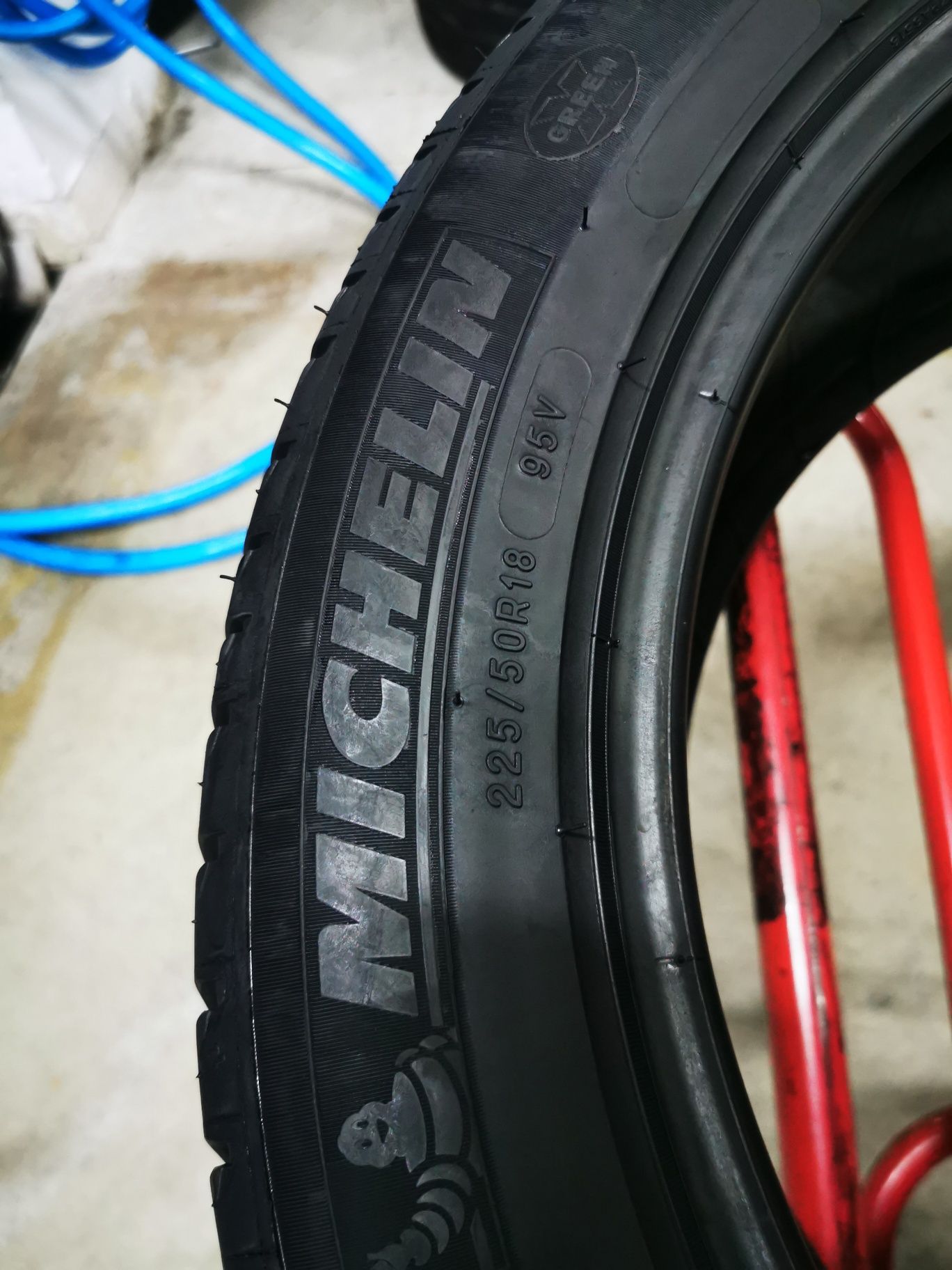 225 50R18 Michelin primacy 3