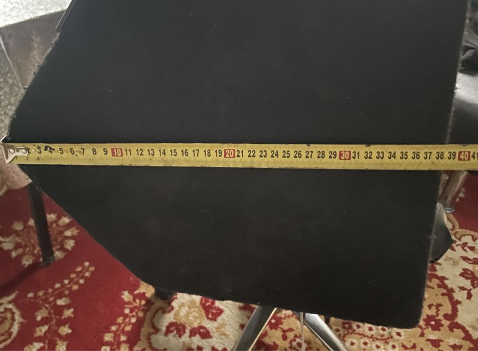 Продам Самбуфер два динаміка по 400 ват