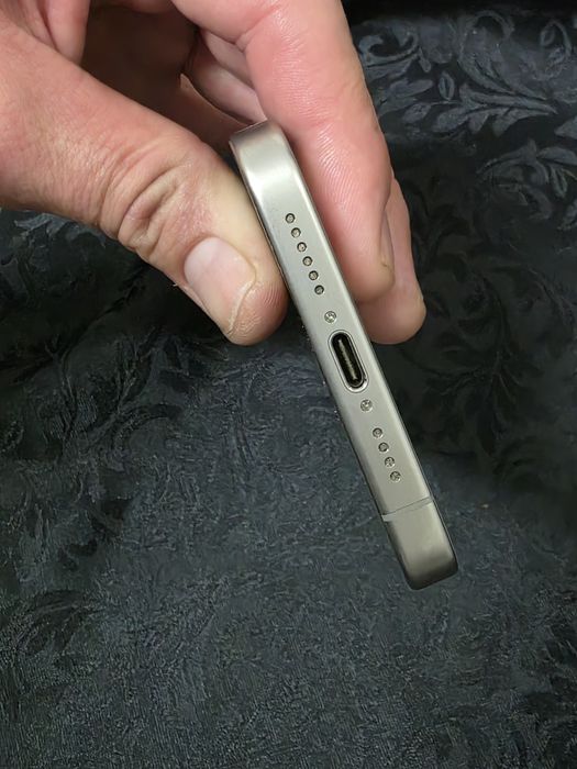 Iphone 15 pro Max vendo ou troco por s25 ultra