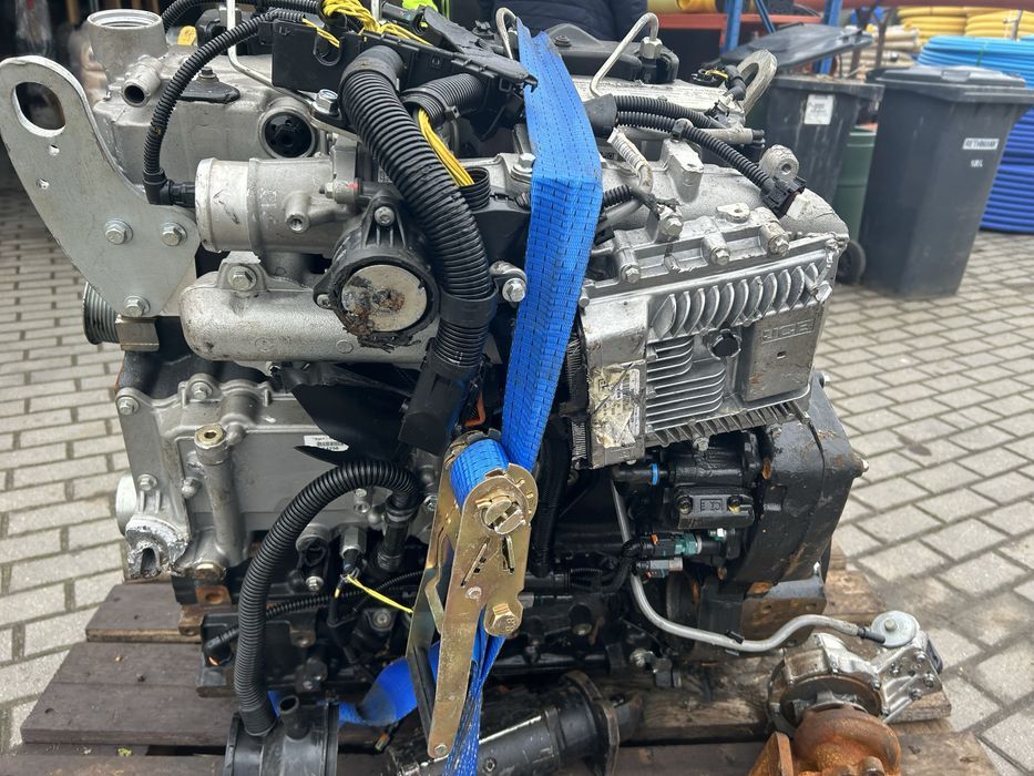 Silnik JCB 448 data 11.2023