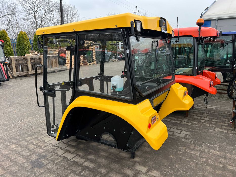 Kabina Ursus C330 C360 C-330 C-360 NAGLAK Kolor dachu do wyboru! -RATY