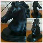 Peça decorativa cabeça de cavalo - 22cm altura.