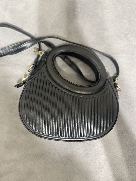 Жіноча маленька сумочка