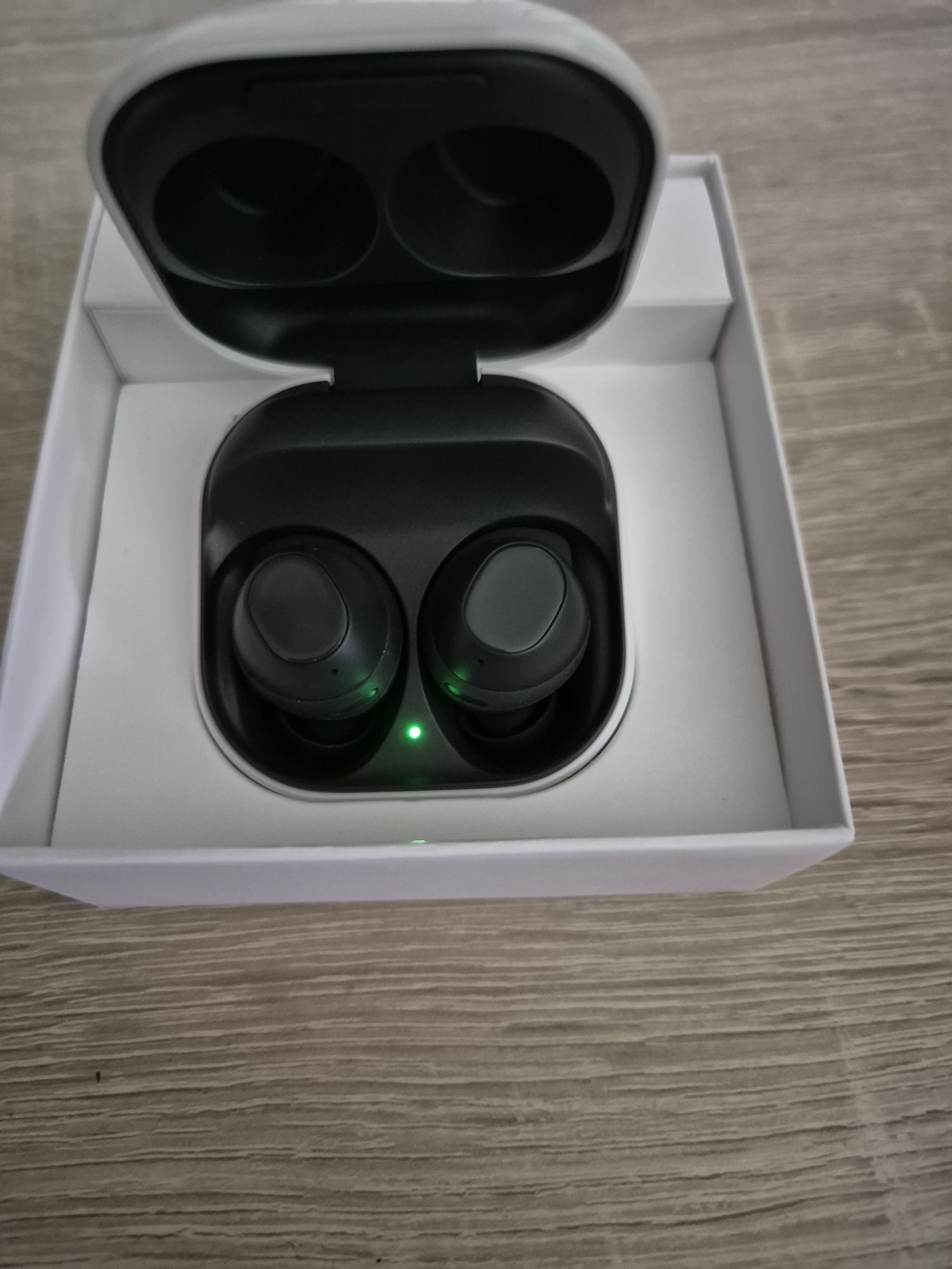 Galaxy Buds FE nowe