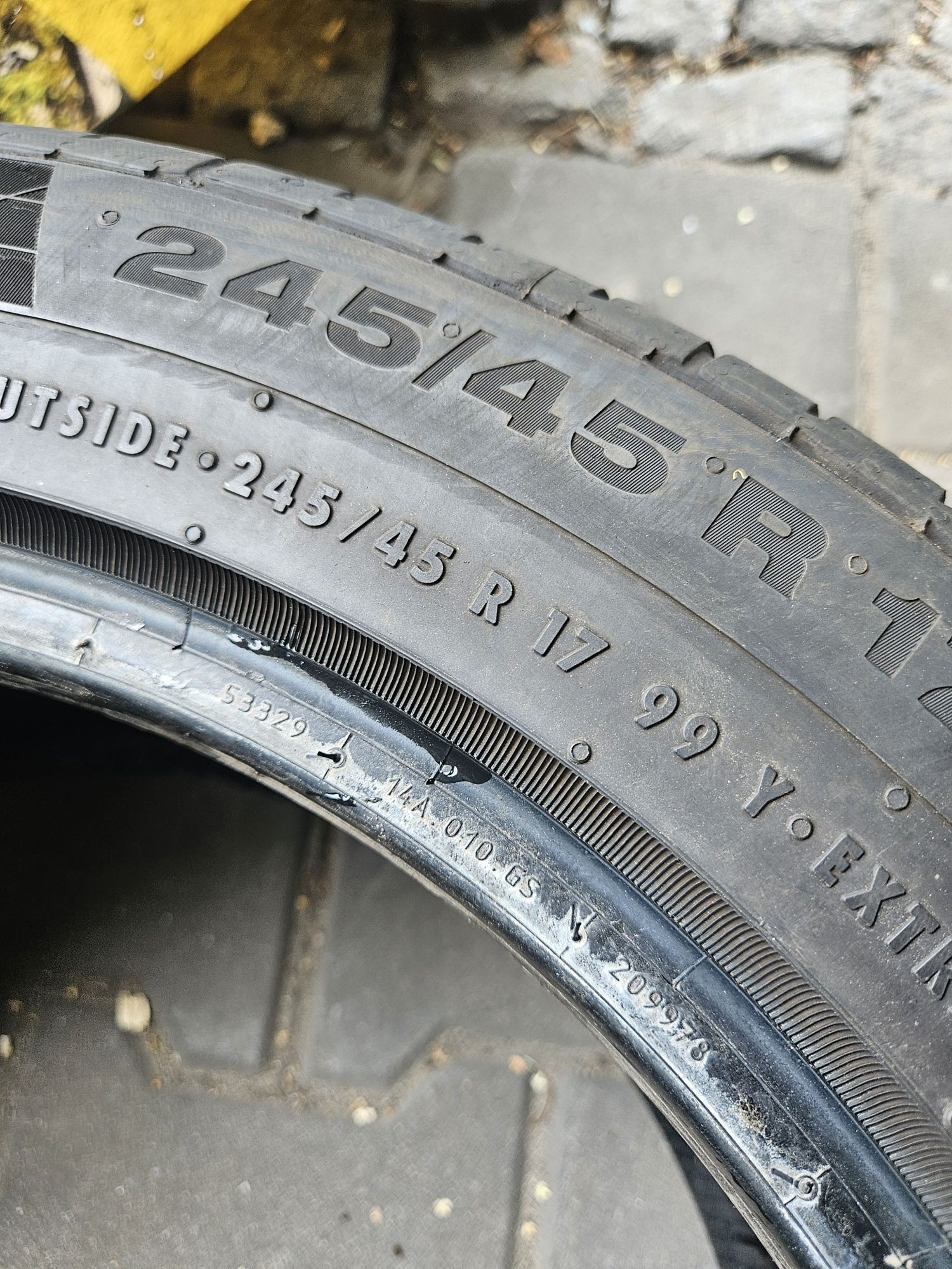 2szt 245/45/17 Continental 5mm dot4319r LATO