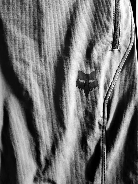 Calções Fox Ranger com forro. Novo