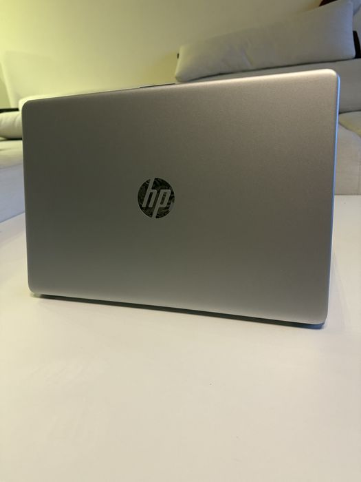 HP Laptop 15s (Ryzen 7 / 16 ГБ / 512 ГБ SSD)