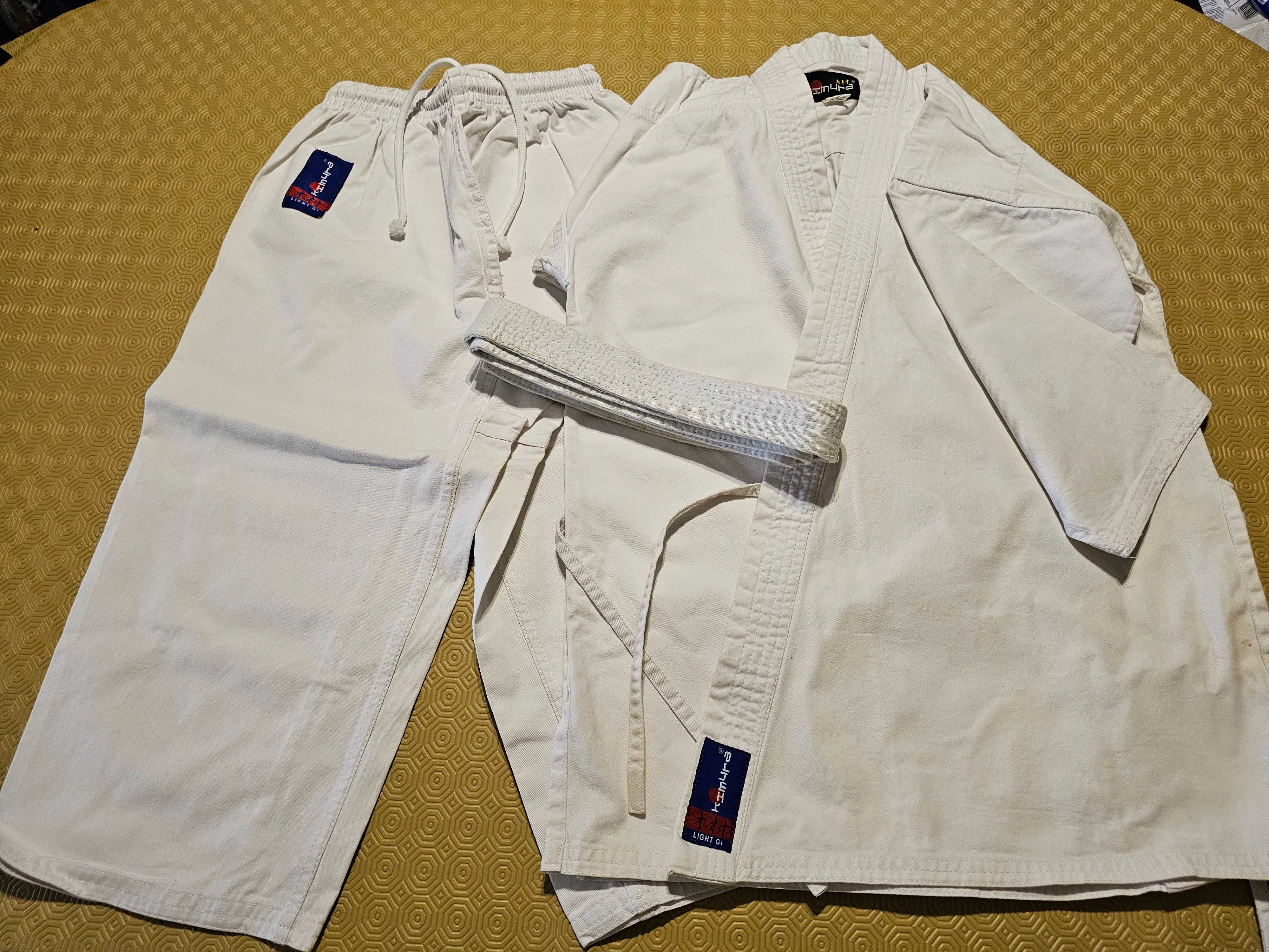 Kimono karate infantil