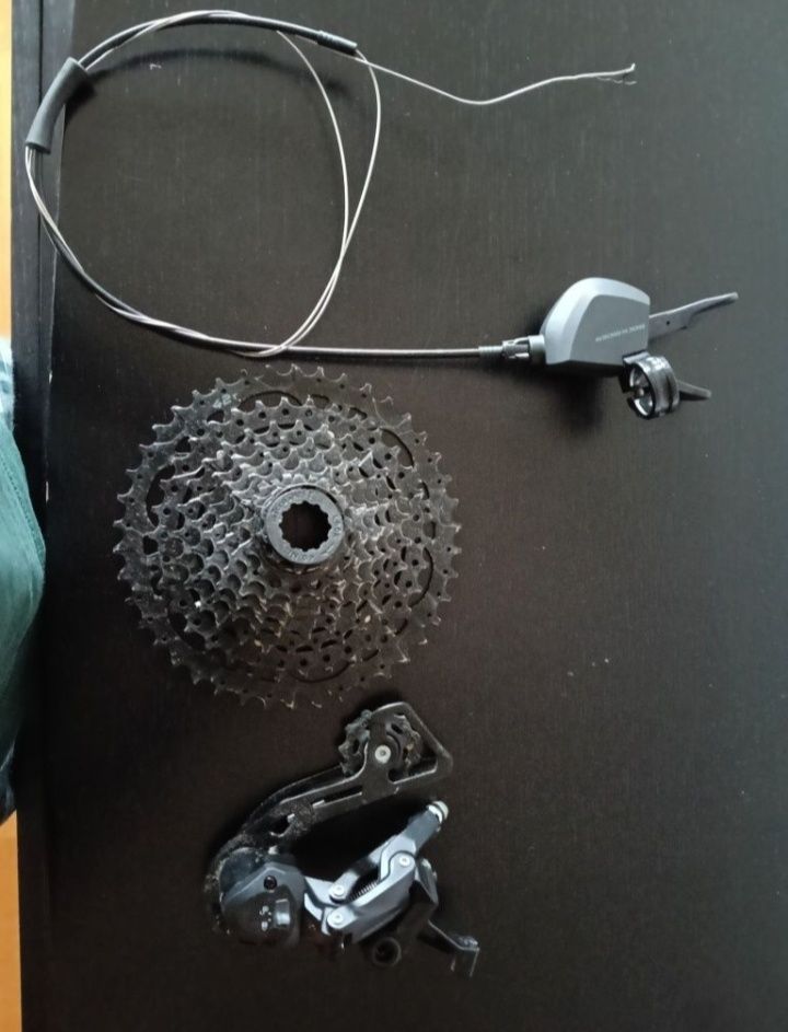 Conjunto de marcha pra bike (com extra :Cubo)