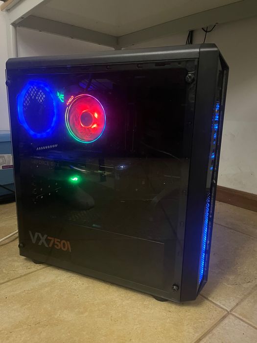 PC Gamer - Ryzen 7 3700x GTX 1660 Super 6Gb 16gb ram full rgb