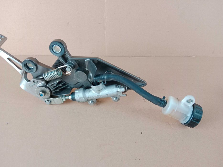 Kawasaki Z125 Prawy Set Kierowcy Przód Dźwignia Hamulca Tył Podnóżek