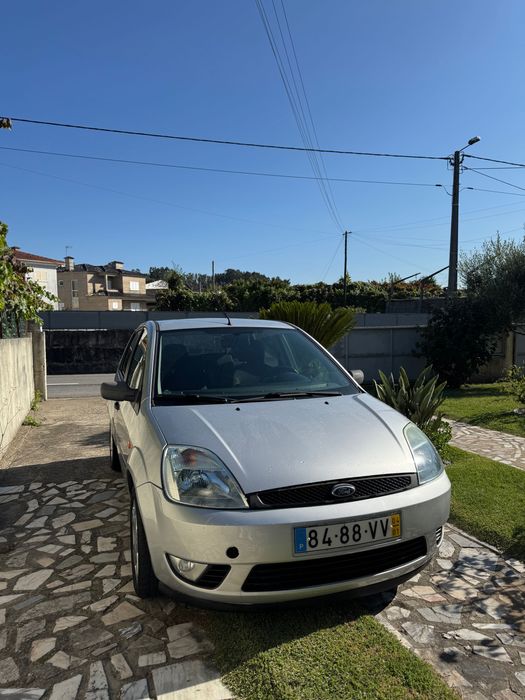 Ford fiesta 2004