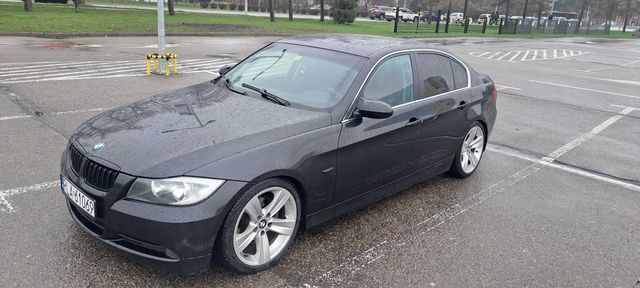 BMW e90 325i 2005r