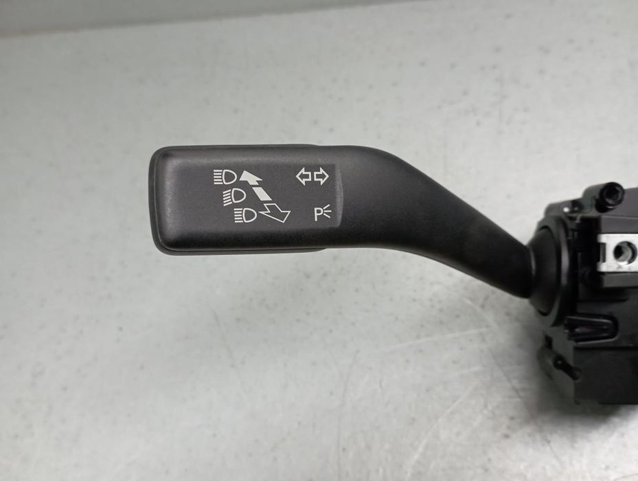 Conjunto / manetes de luzes e limpa vidros VOLKSWAGEN Jetta IV (162, 1