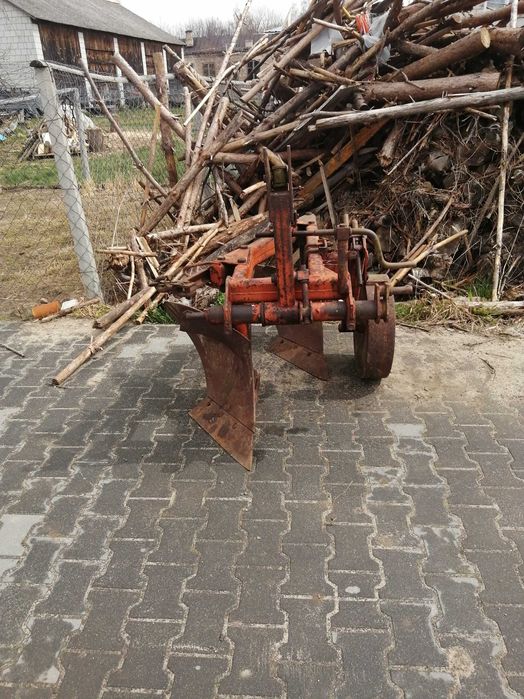 Pług 2 skibowy unia Grudziądz