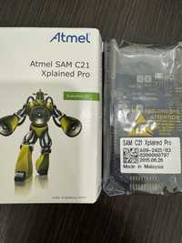 Плата розробки Atmel SAM C21