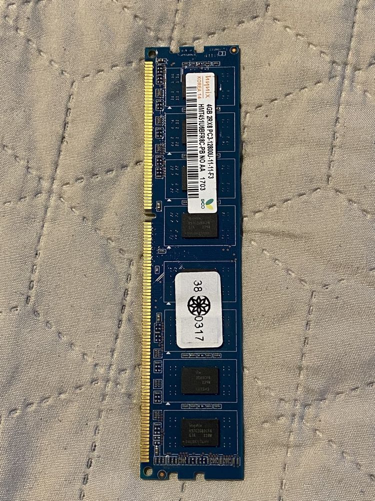 Оперативна памʼять DDR3-1600 4Gb Hynix hmt451u6bfr8c-pb