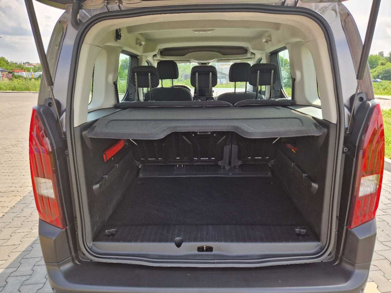 Sprzedam PEUGEOT RIFTER 1,5 BLUEHDI 2019 rok