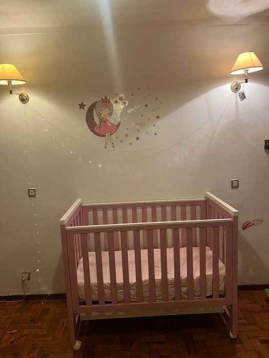 Berço com gaveta + colchão