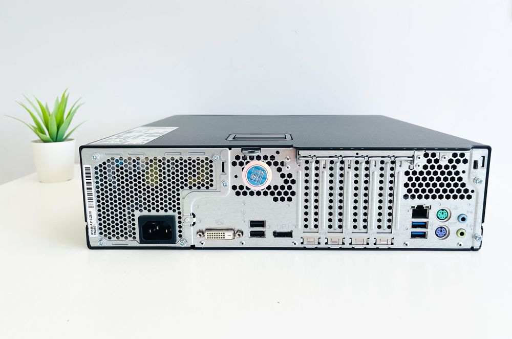 Fujitsu D556 ( i3 7100 + 16GB RAM + 240GB SSD) - 1 Ano de GARANTIA