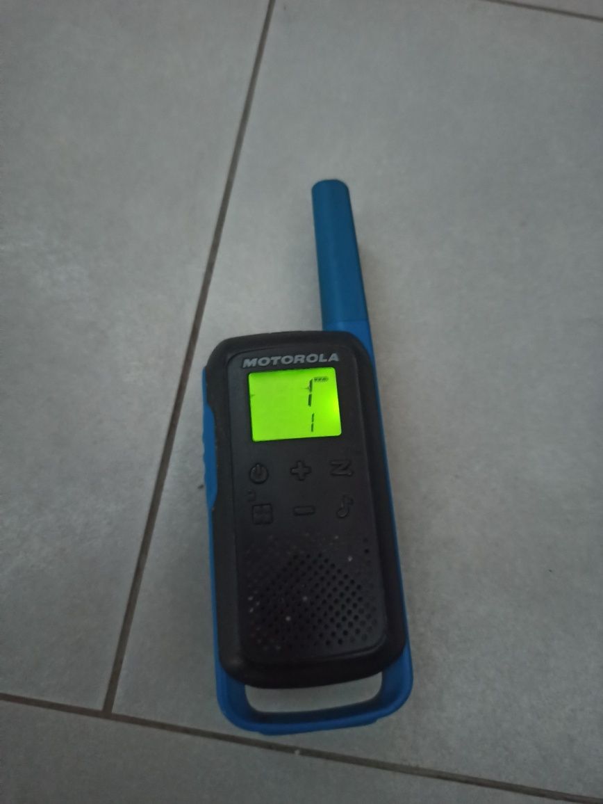 Рації motorola з зарядним