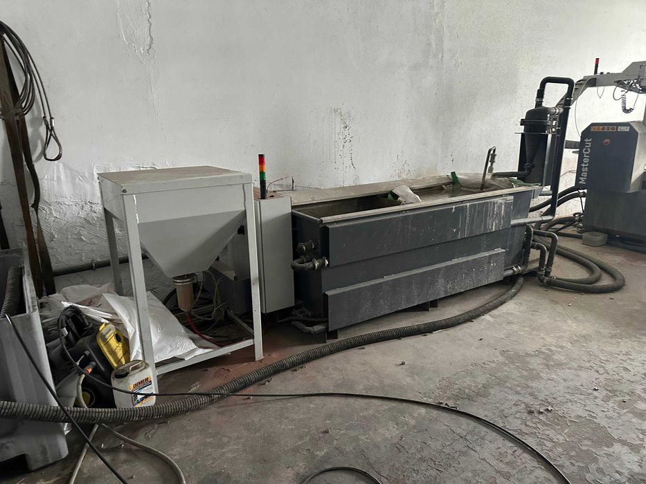 Maszyna do cięcia wodą waterjet STM MasterCut V2 3020 2D