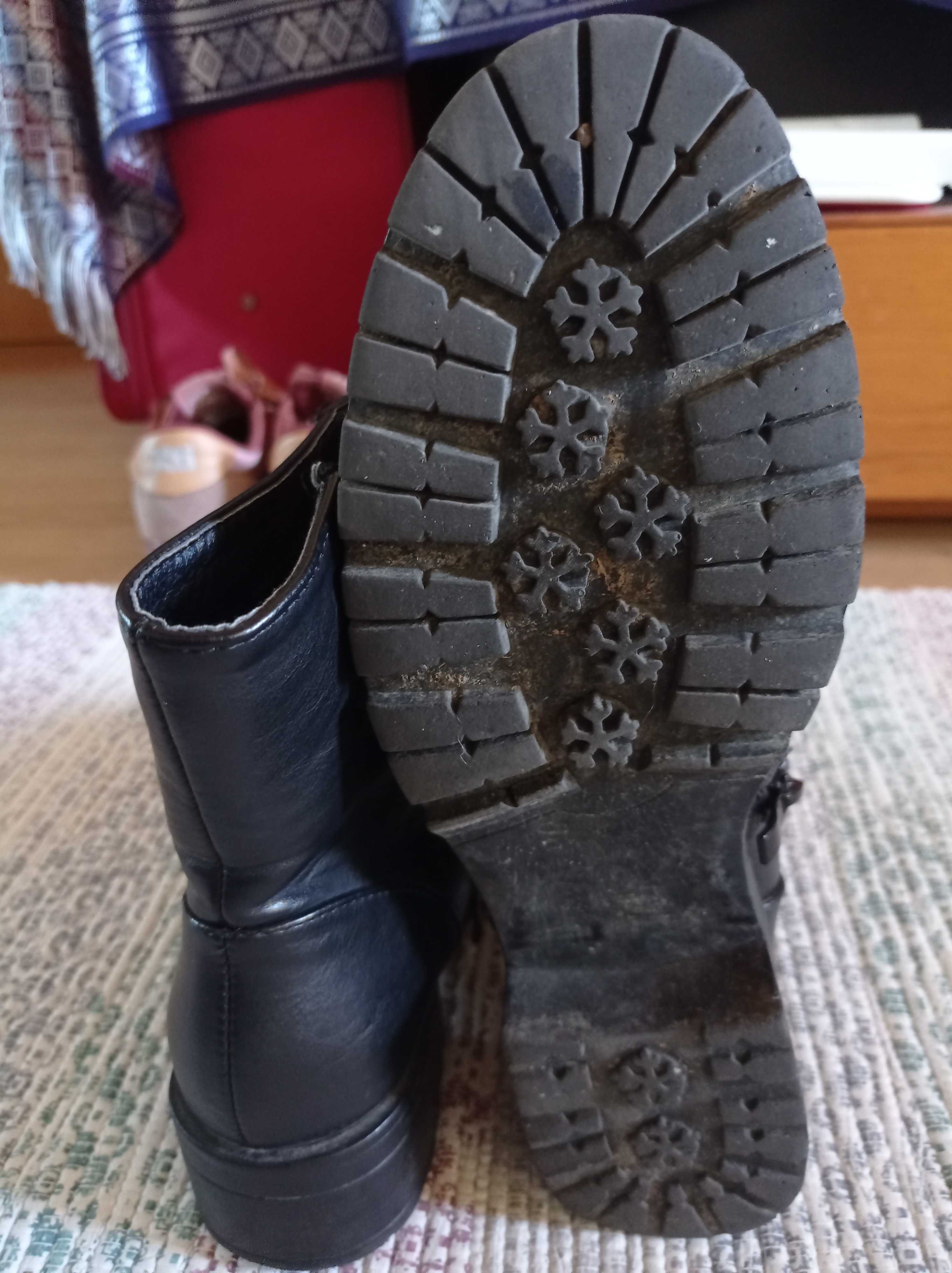 Botas pele preta strass confortáveis estilo motard 39 como novas!