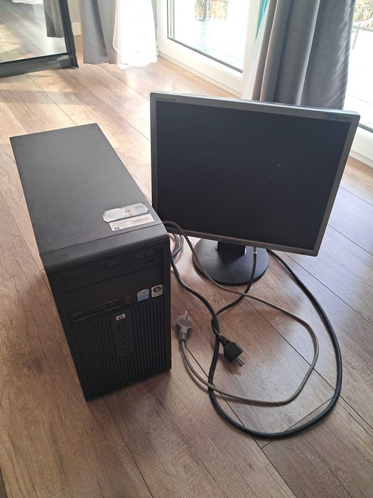 Komputer stacjonarny HP, monitor