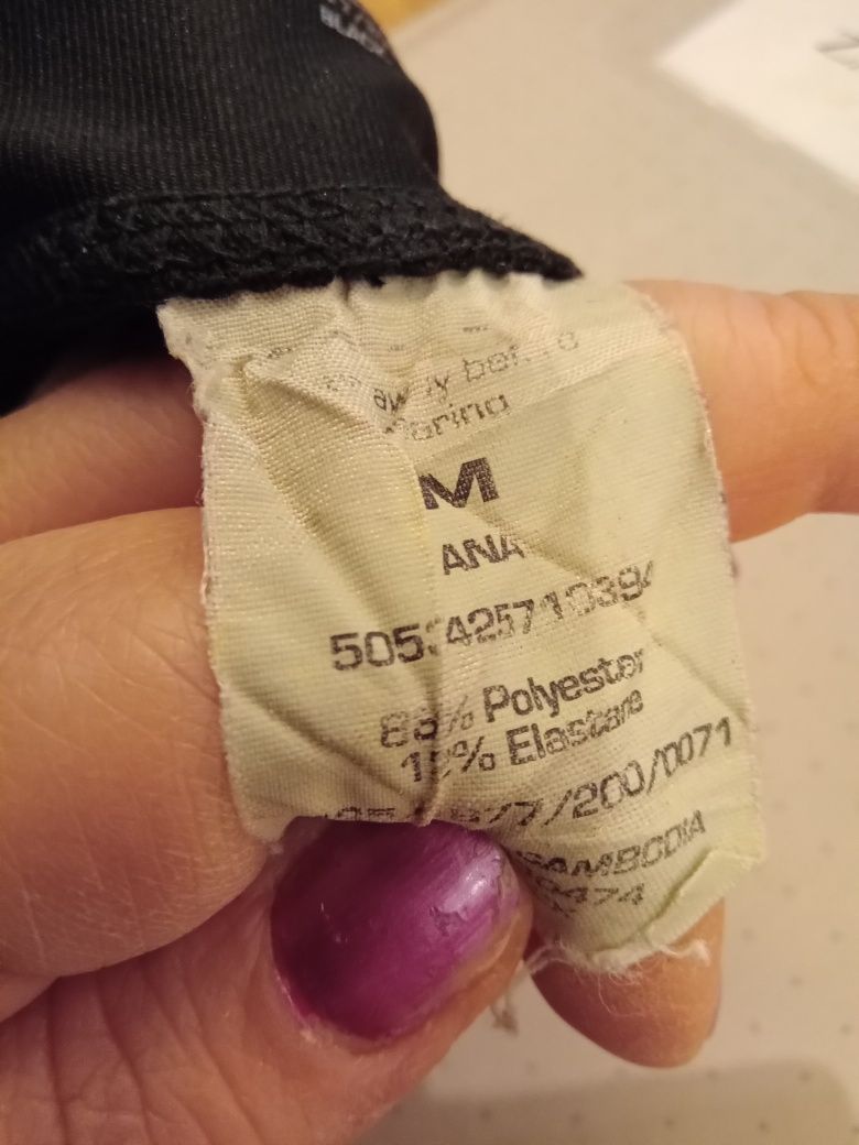 Śliczny płaszczyk marynarka bawełniana H&M 
Rozmiar 38
Szerokość pod p